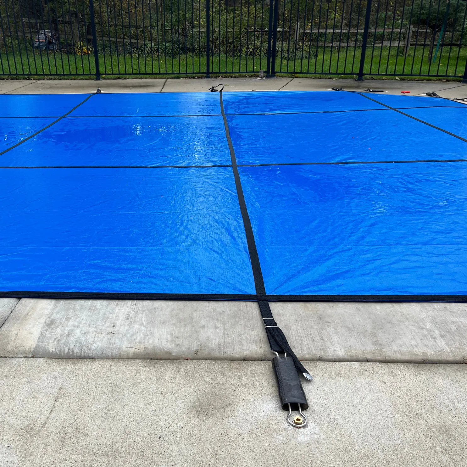 12'x24' Rectangle Aquamaster 100% Solid Safety Pool Cover