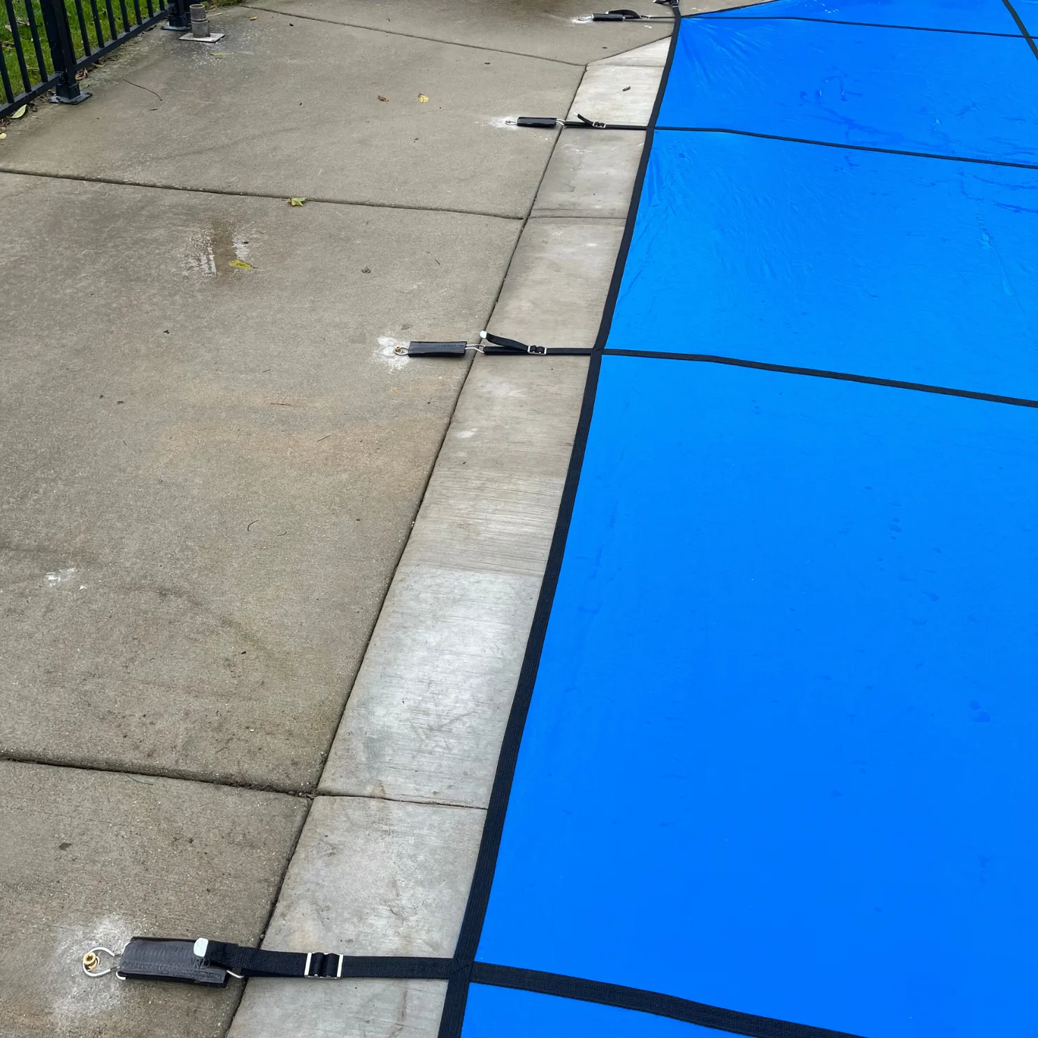 12'x24' Rectangle Aquamaster 100% Solid Safety Pool Cover