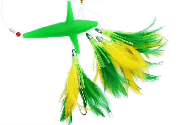 Bird Teaser Feather Daisy Chain - Included Lure Bag