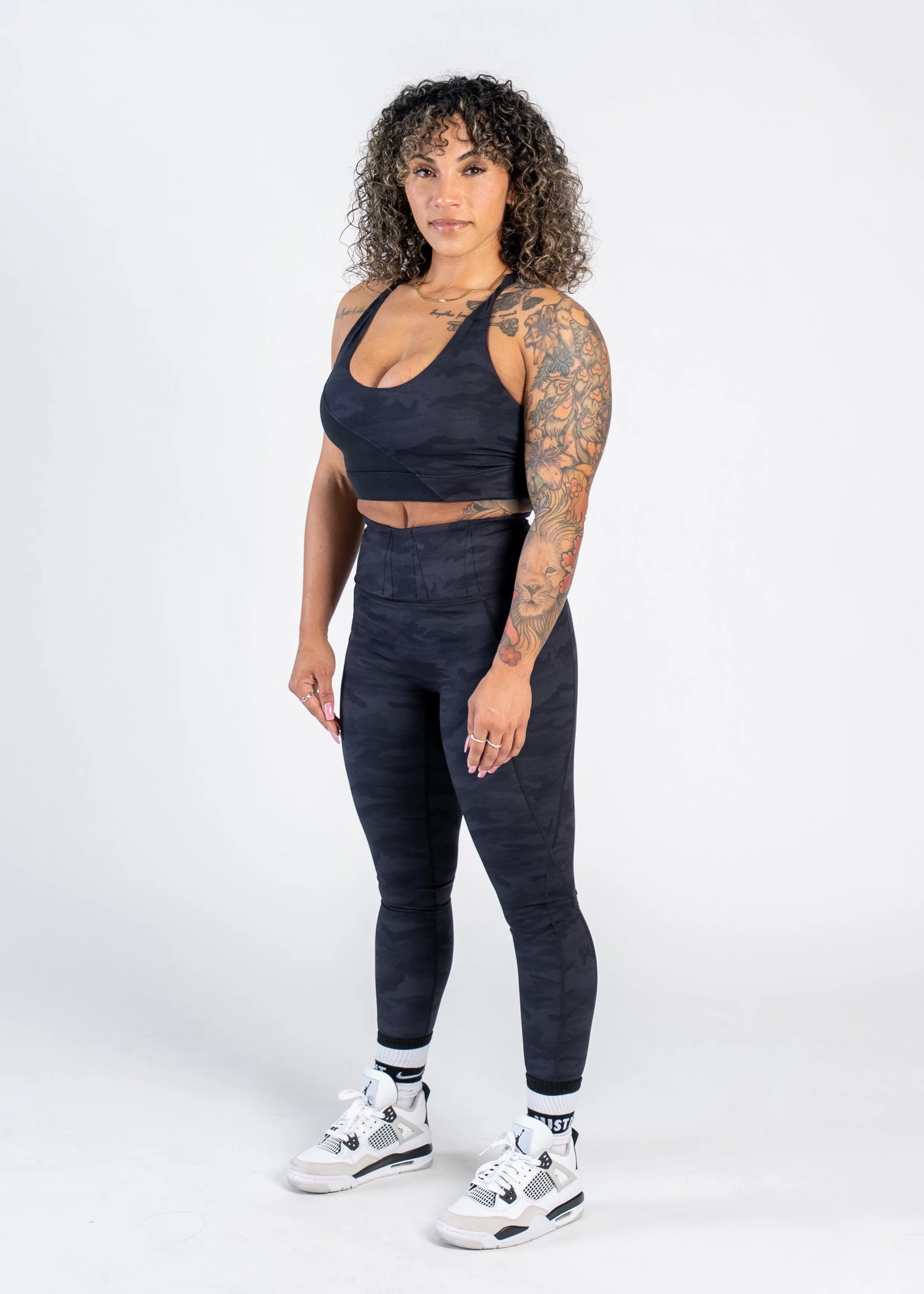 Concealed Carry Leggings With Pockets | Black Camo