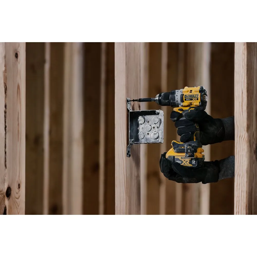 DeWALT DCD800P1 20V MAX XR 1/2" Brushless Cordless Drill/Driver Kit