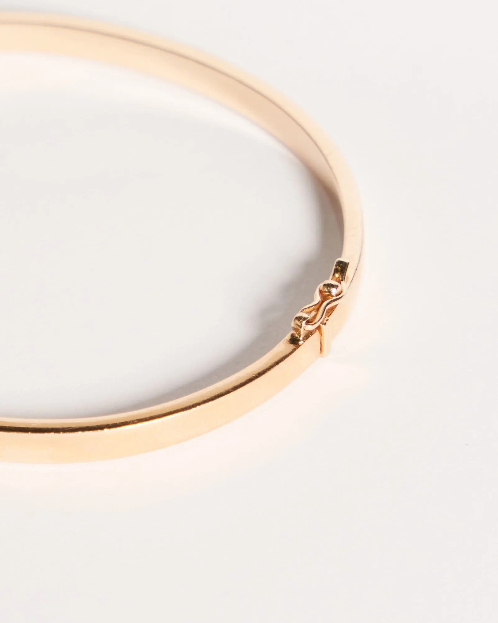 Oval Bangle with Safety Clasp, Solid 14k Gold