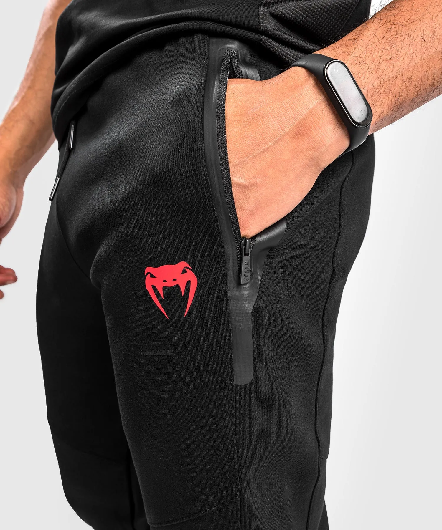 Pantalones de Jogging Venum Okinawa 3.0 - Negro/Rojo